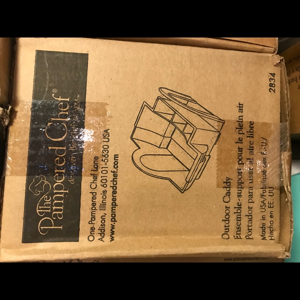 Pampered chef retired outdoor caddy